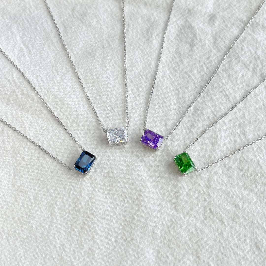 [LoveMore Jewelry]Luxurious Square Shape Colorful Necalack