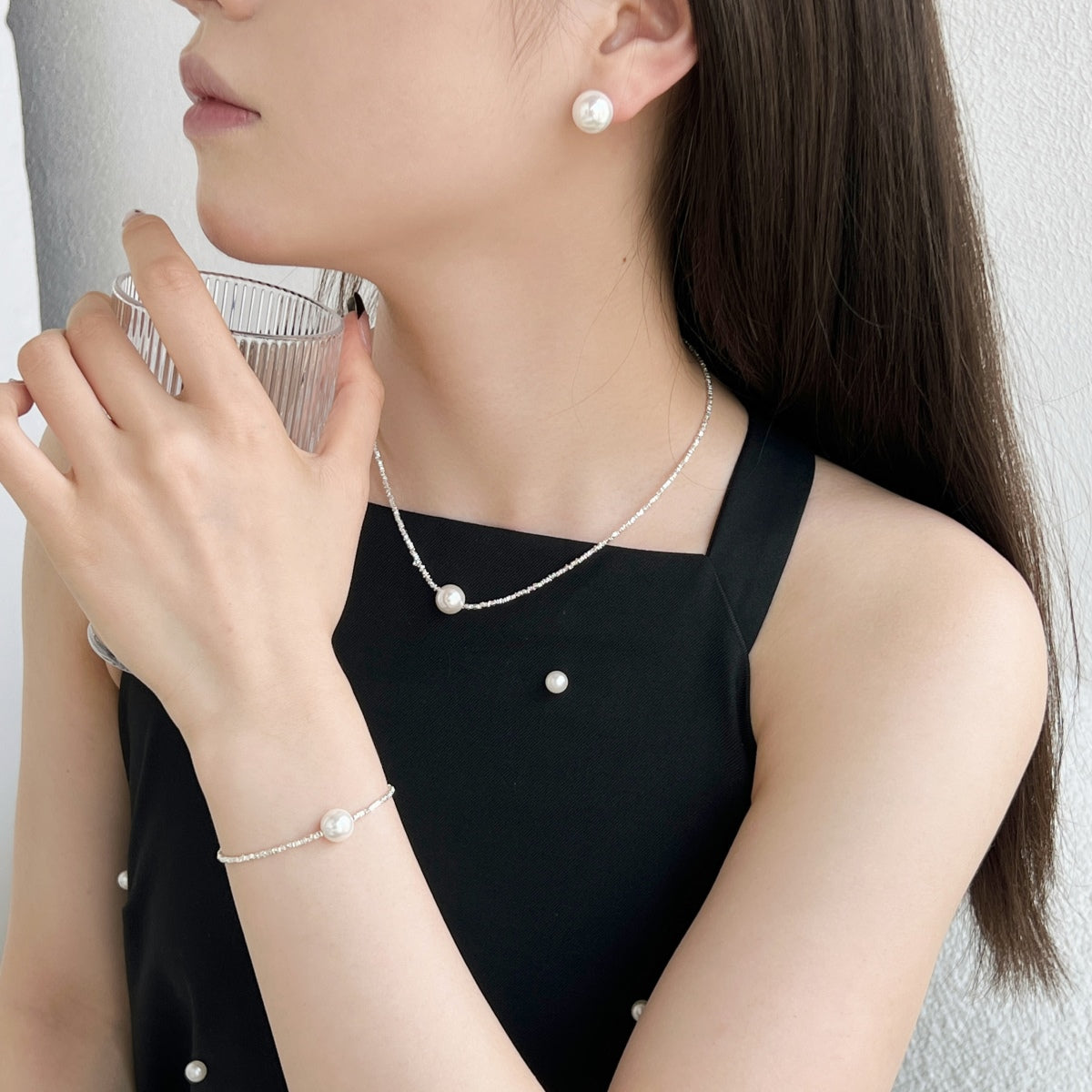 [LoveMore Jewelry]Delicate Pearl Earrings