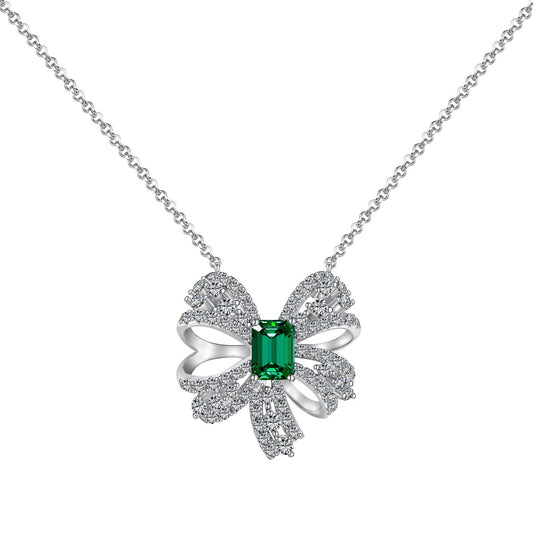 [LoveMore Jewelry]Luxurious Flower Shape Emerald Cut Necklace