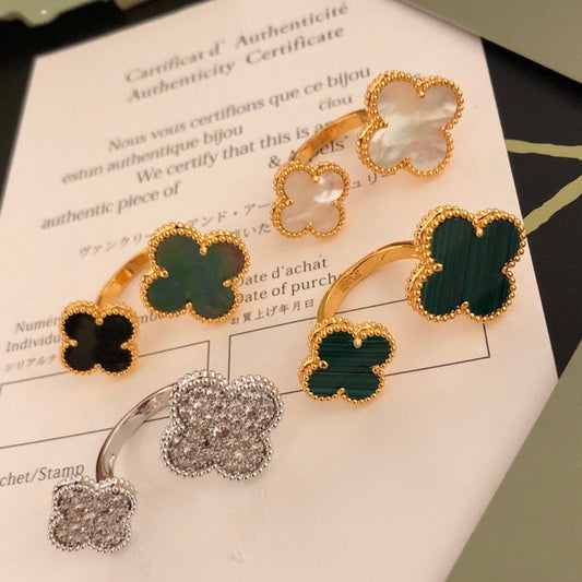 [LoveMore Jewelry]CLOVER BETWEEN THE FINGER RING
